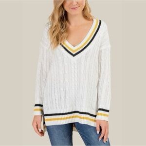 H&M Cable Knit V-Neck Sweater